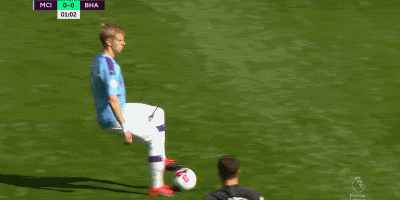 马卡：贝林厄姆现在踢的是团队足球，皇马已经离不开他（马卡：团队型贝林厄姆已成皇马不可或缺）