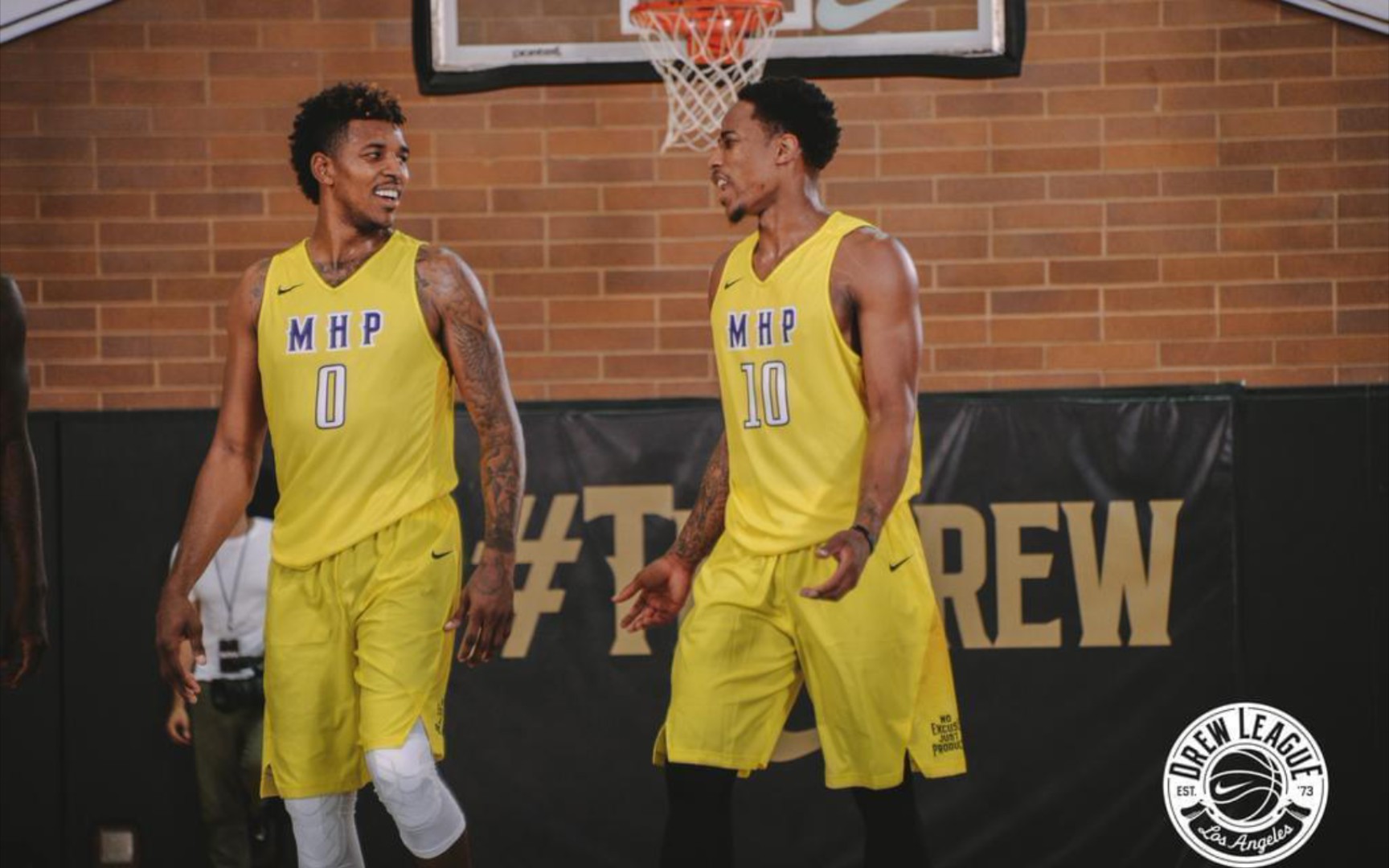 美职联主席：萨拉赫应该联系梅西或穆勒，看看他们在这多开心（美职联主席建议萨拉赫联系梅西或穆勒，看看他们在这儿有多开心）